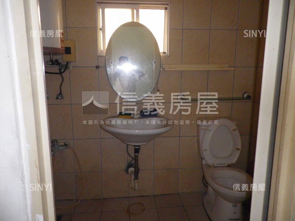 復興中正邊間透店房屋室內格局與周邊環境