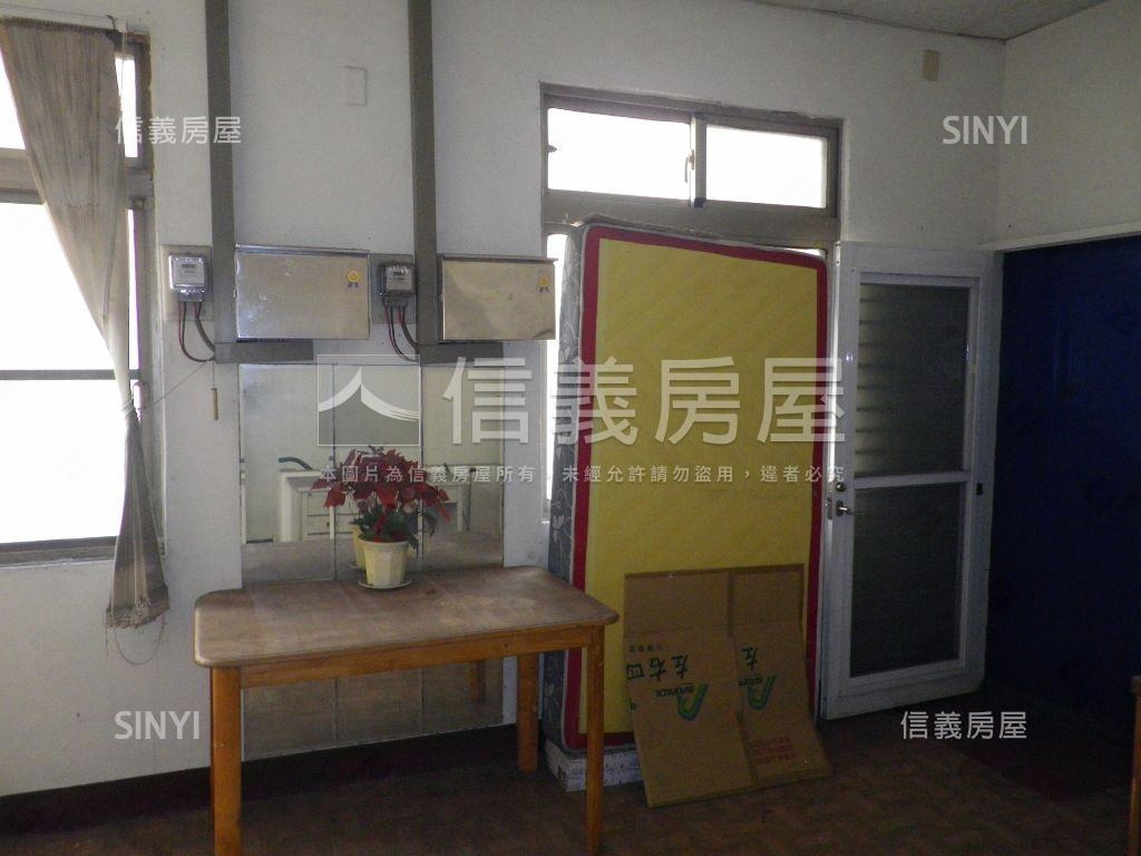 復興中正邊間透店房屋室內格局與周邊環境