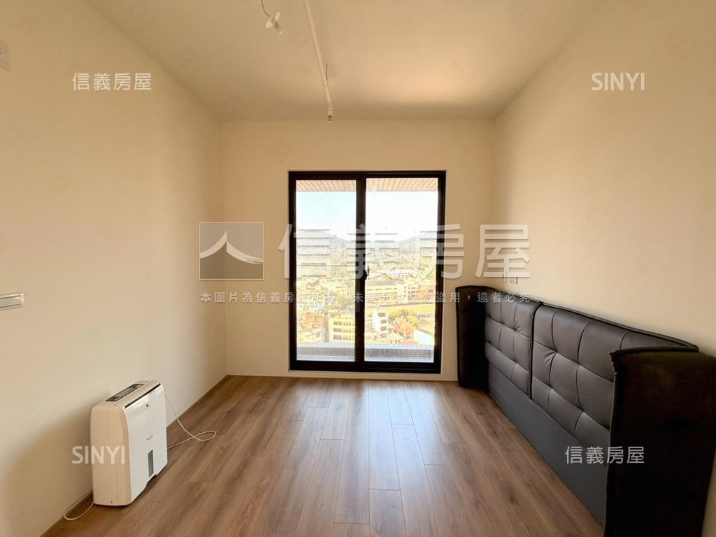 美麗華桔柿邊間美三房房屋室內格局與周邊環境