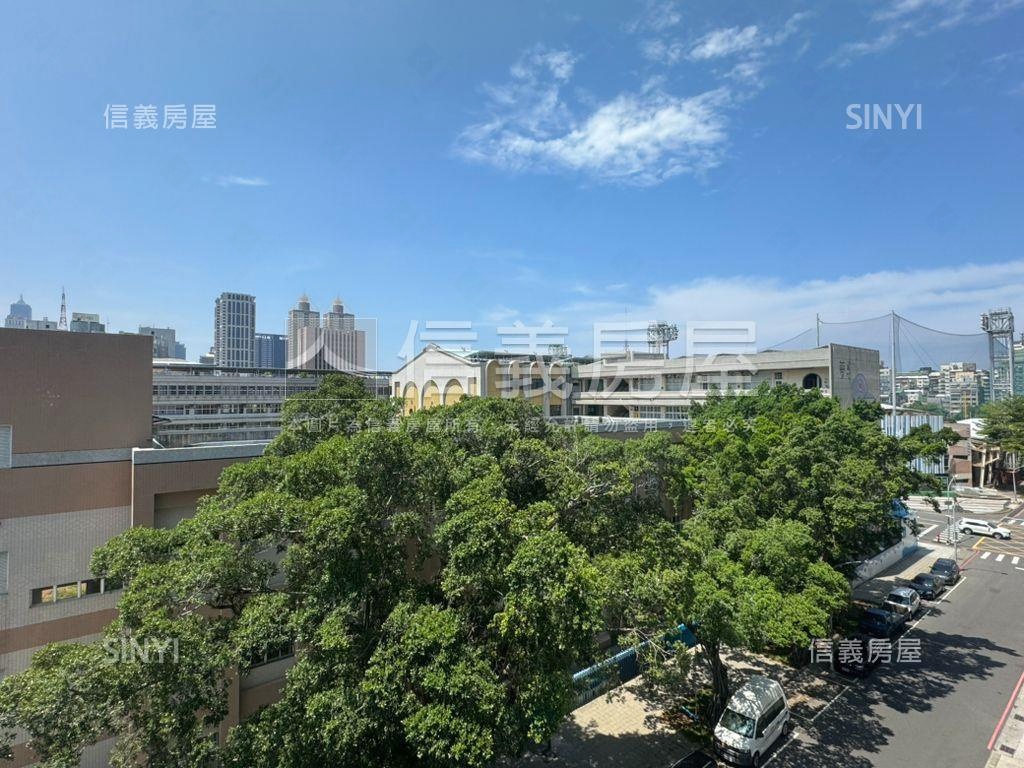 前金亞灣大三房雙平車豪邸房屋室內格局與周邊環境