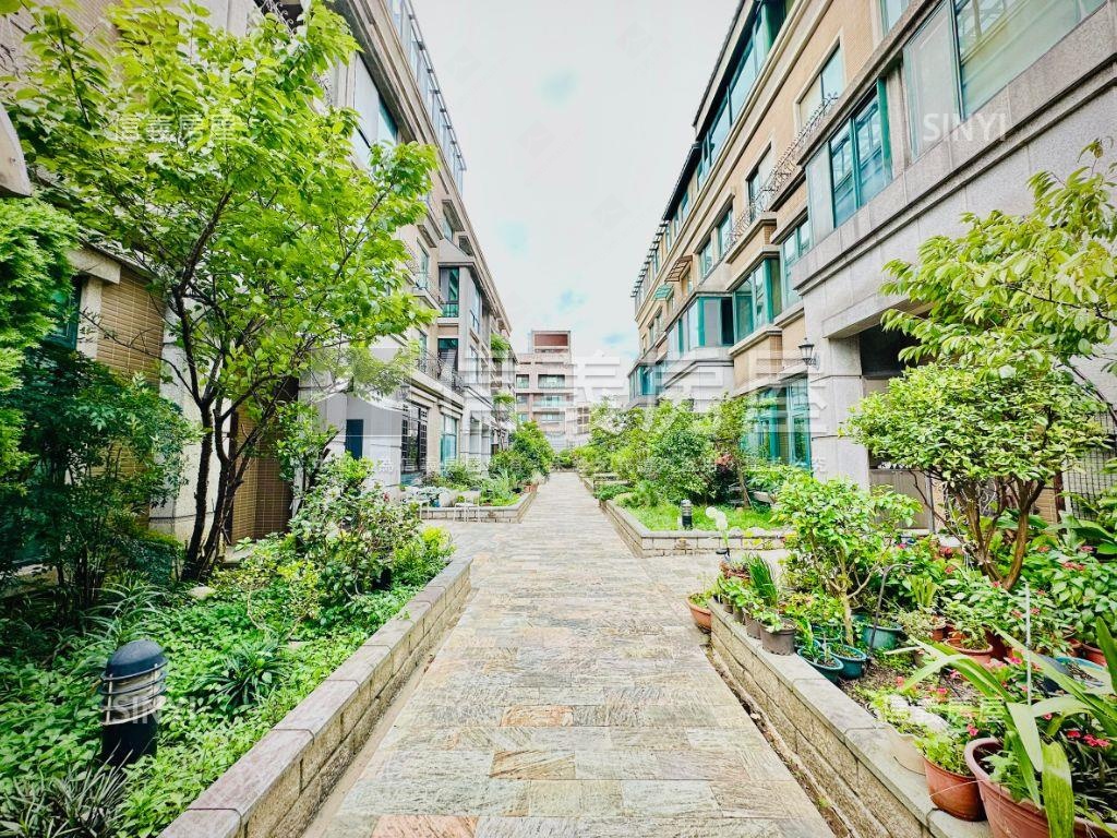 專任【悅園質感電梯別墅】房屋室內格局與周邊環境