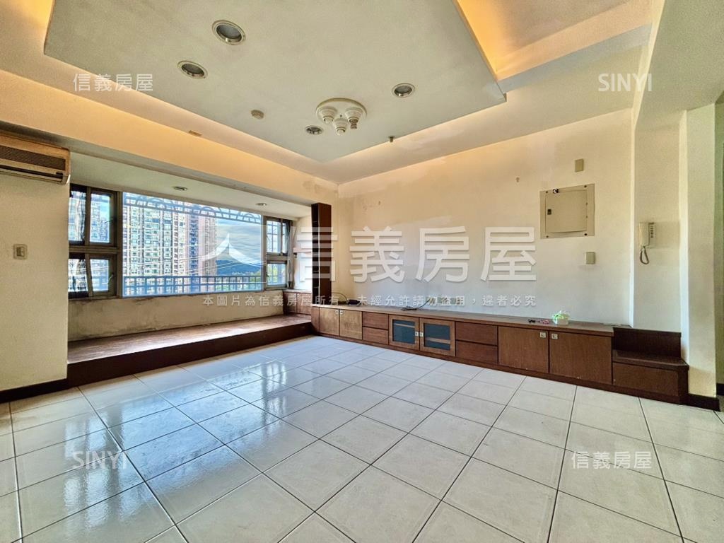 風光旖旎●景觀四房摘星樓房屋室內格局與周邊環境