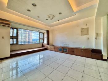 風光旖旎●景觀四房摘星樓