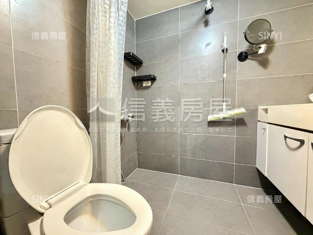 悠遊市高樓景觀房屋室內格局與周邊環境