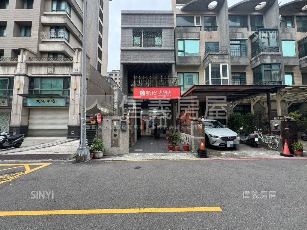 大任卓越無限視野ＡＩ三房房屋室內格局與周邊環境