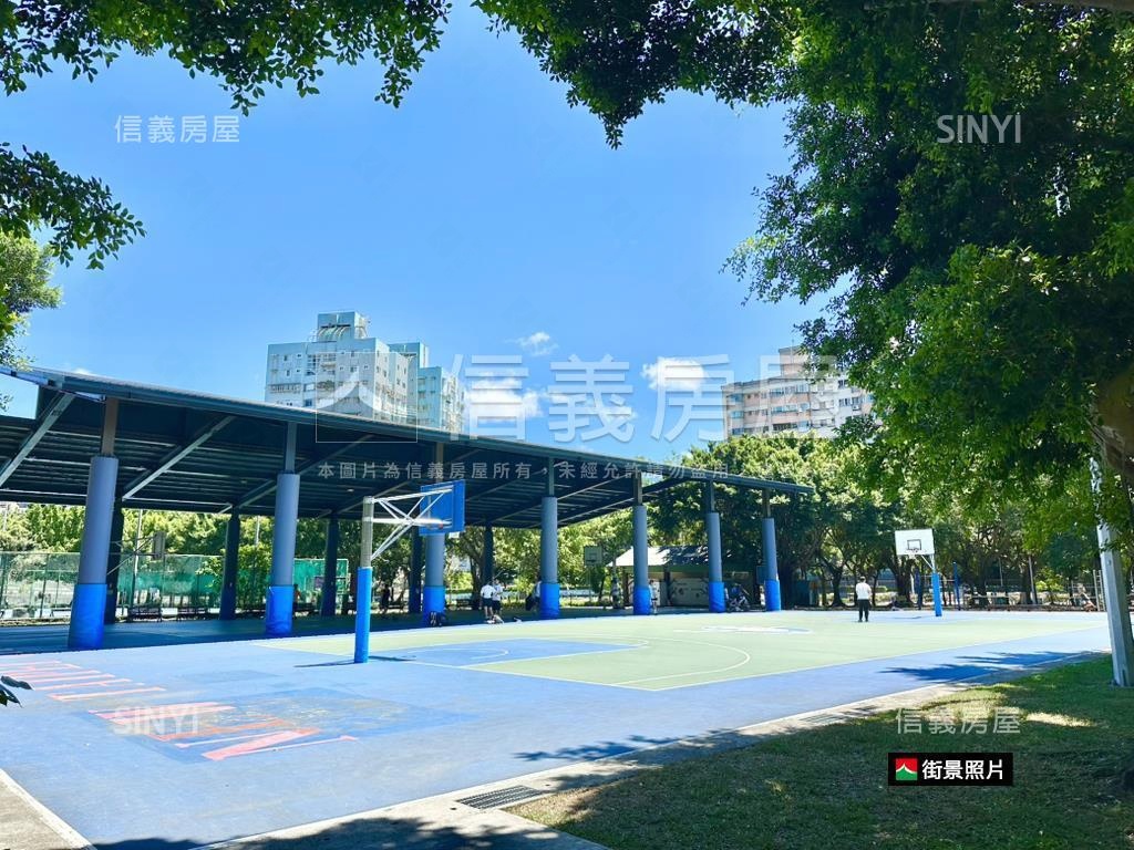 莒光國小前後陽台方正２樓房屋室內格局與周邊環境