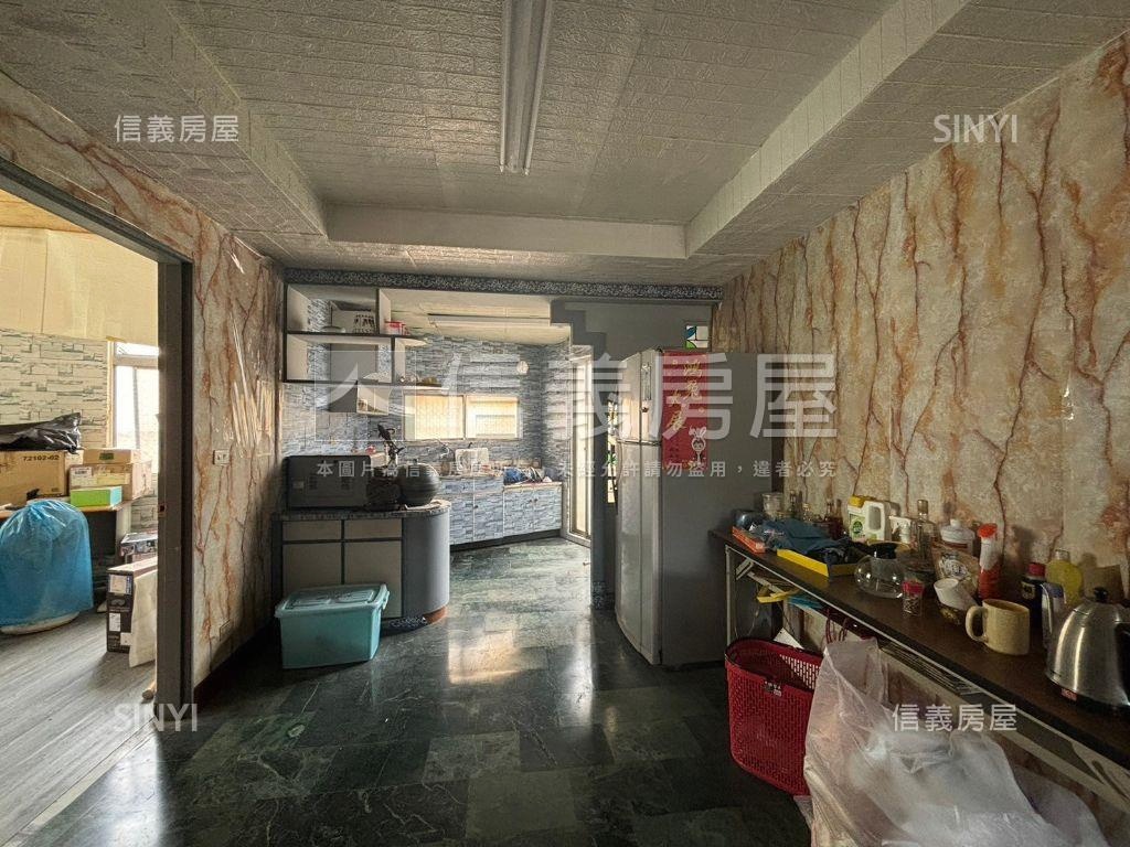 長榮中學小資美宅房屋室內格局與周邊環境