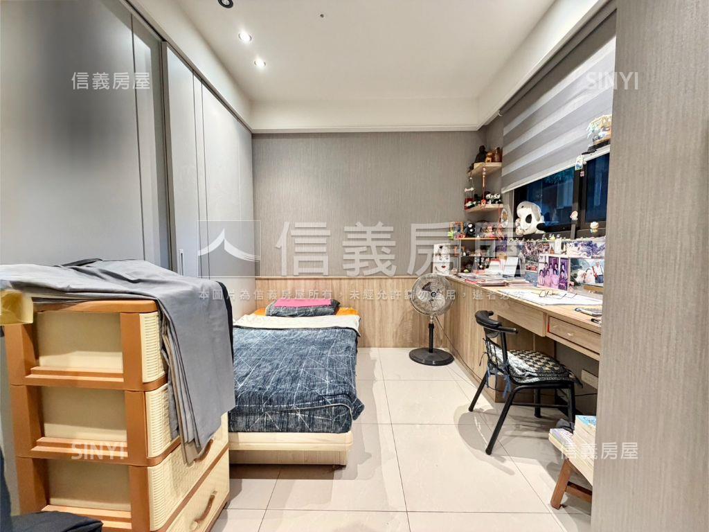 天擎山景高樓方正美宅房屋室內格局與周邊環境