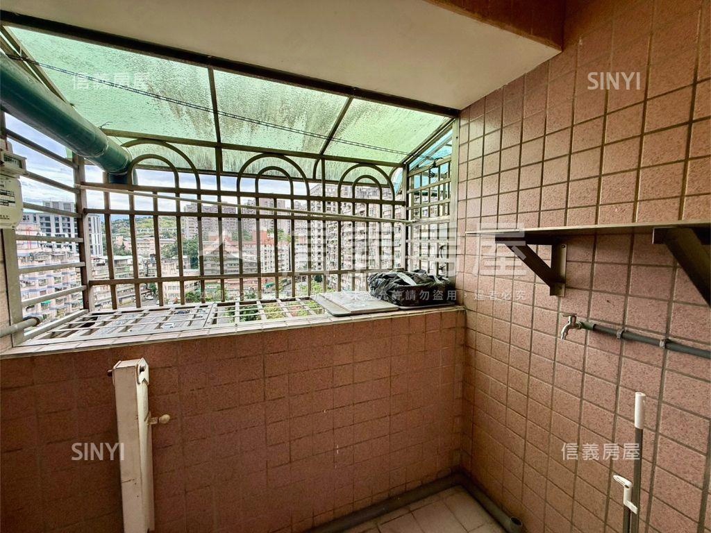 寶之林精裝兩房車房屋室內格局與周邊環境