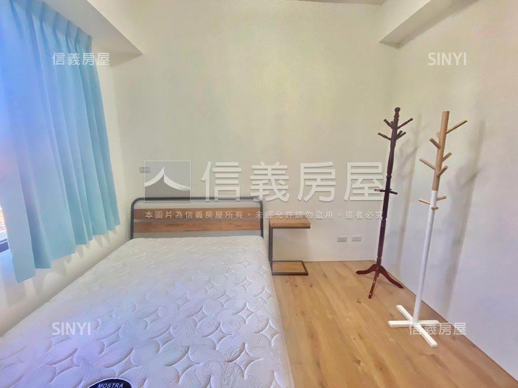 宏台松御二房機上車位房屋室內格局與周邊環境