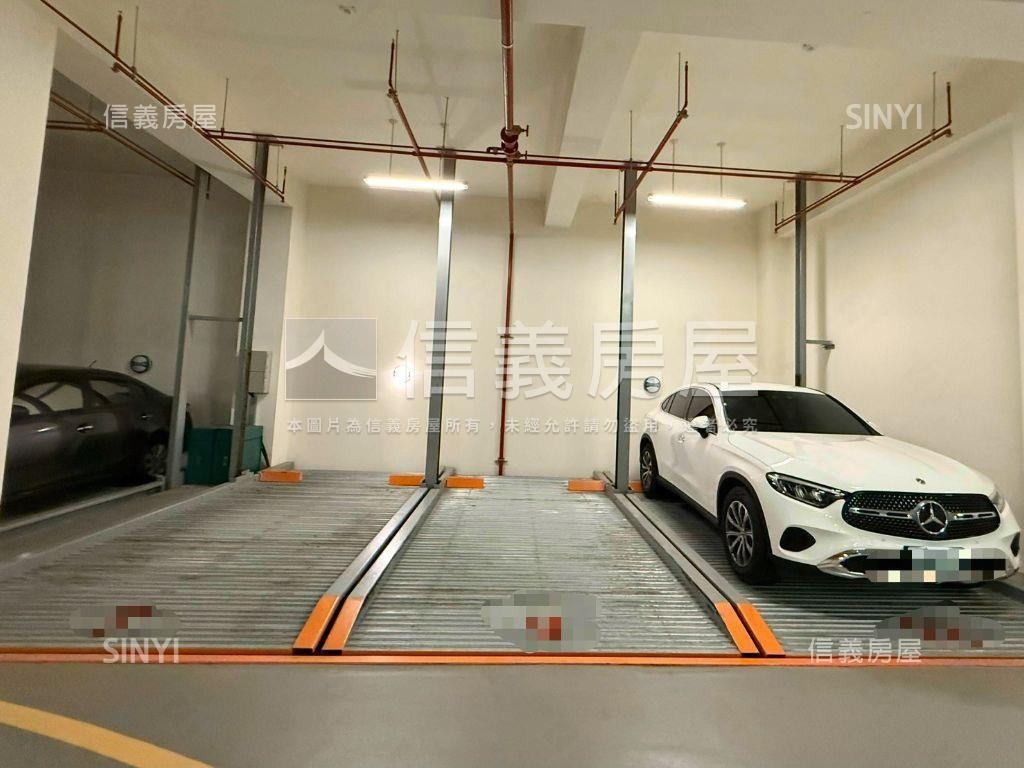 宏台松御二房機上車位房屋室內格局與周邊環境