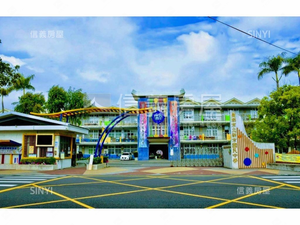世界南科Ａ／海悅建案房屋室內格局與周邊環境