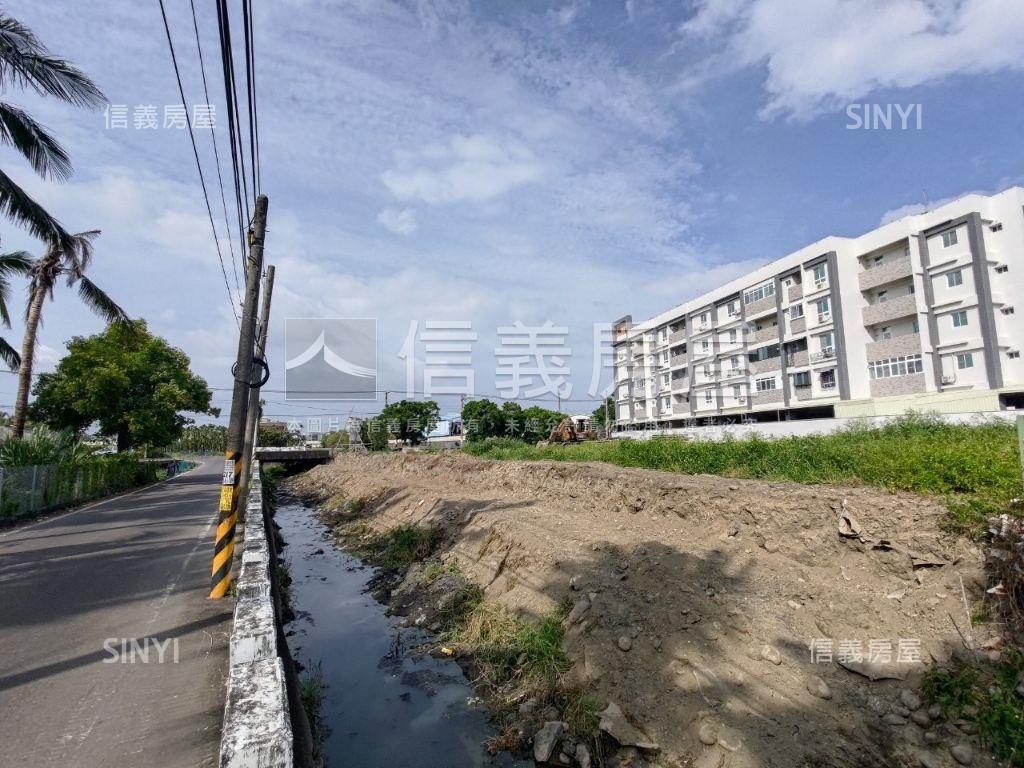 屏東市區約２分面寬農地房屋室內格局與周邊環境