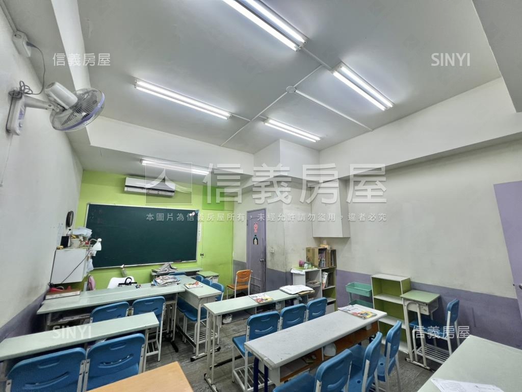 金蛇吐寶重慶國小旁金店面房屋室內格局與周邊環境