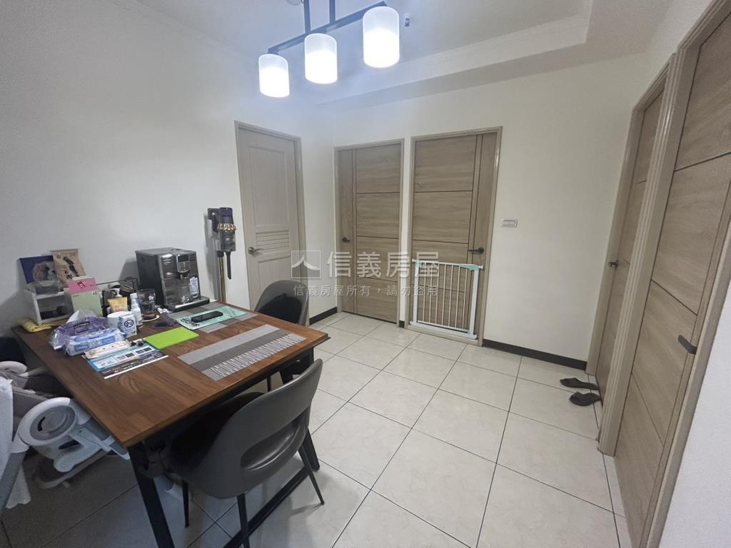 下南崁花都美妝三房房屋室內格局與周邊環境