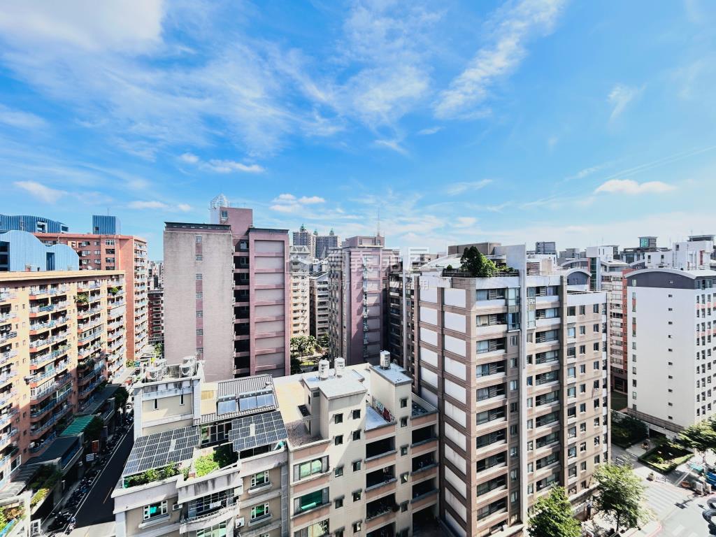 下南崁花都美妝三房房屋室內格局與周邊環境