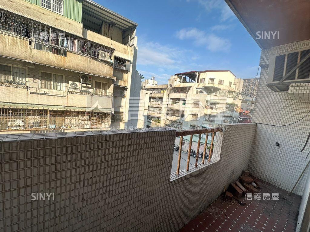 北區育德園道大三房四陽台房屋室內格局與周邊環境