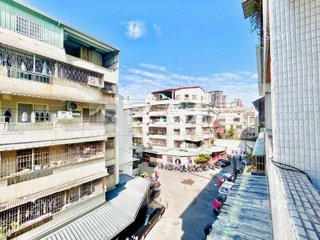 北區育德園道大三房四陽台房屋室內格局與周邊環境