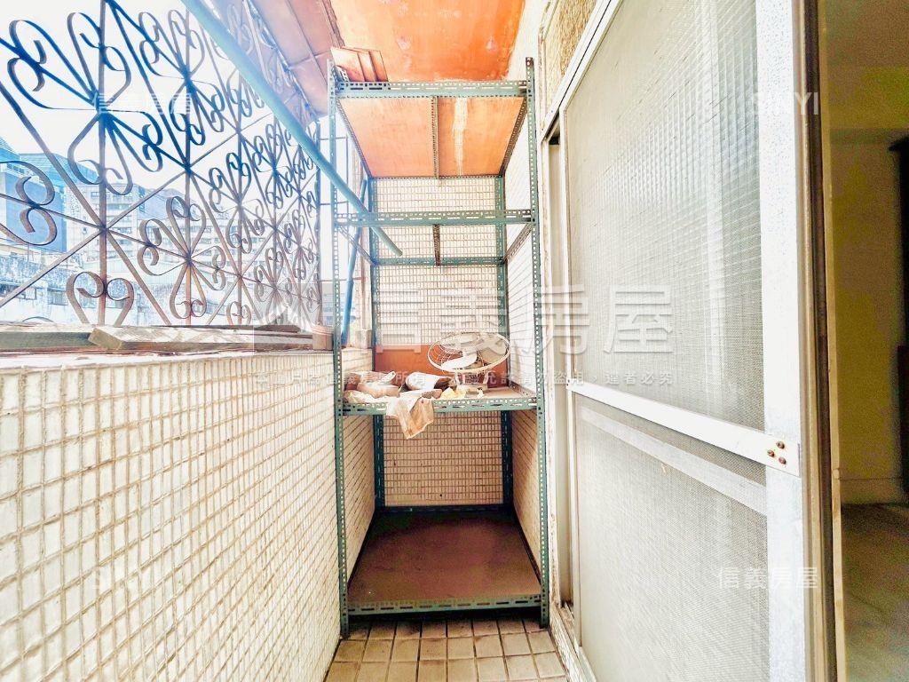 北區育德園道大三房四陽台房屋室內格局與周邊環境