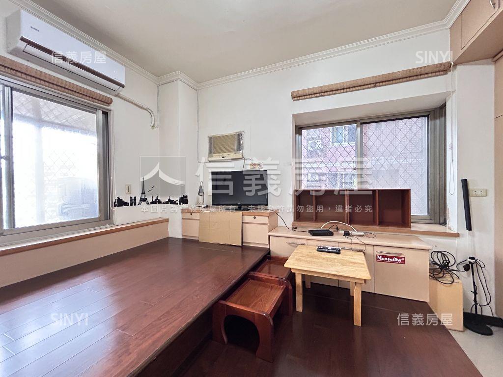 地球村邊間美宅房屋室內格局與周邊環境