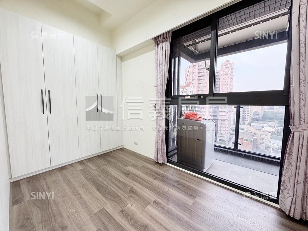 晴天樹高樓兩房兩衛附平車房屋室內格局與周邊環境