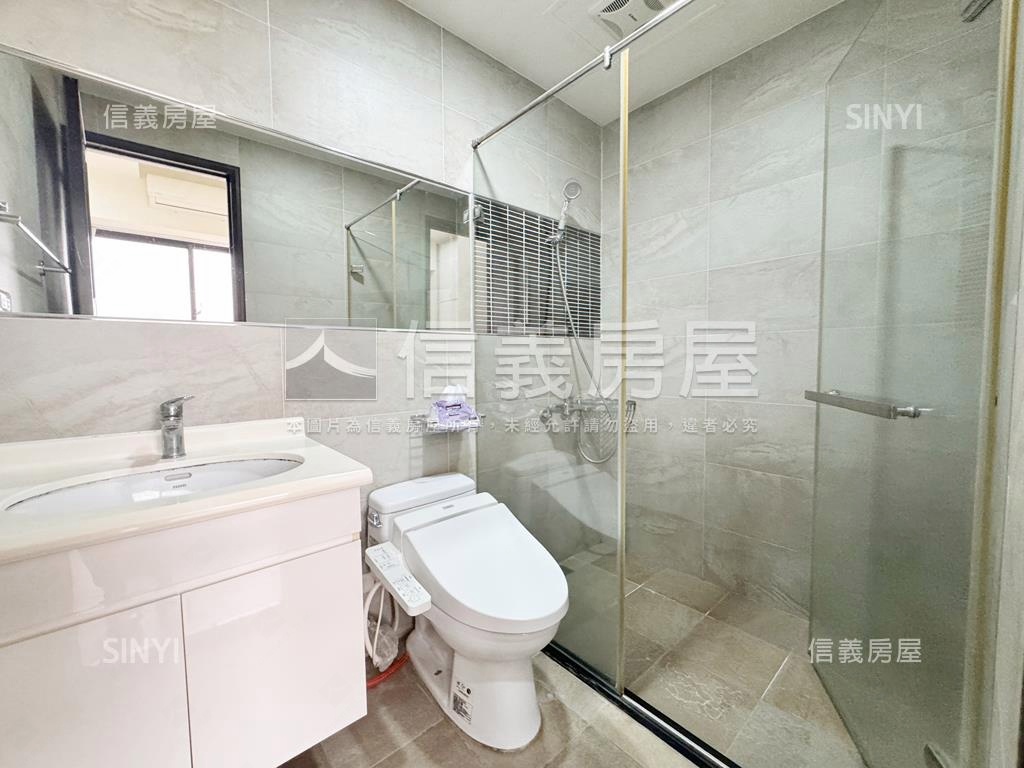 晴天樹高樓兩房兩衛附平車房屋室內格局與周邊環境