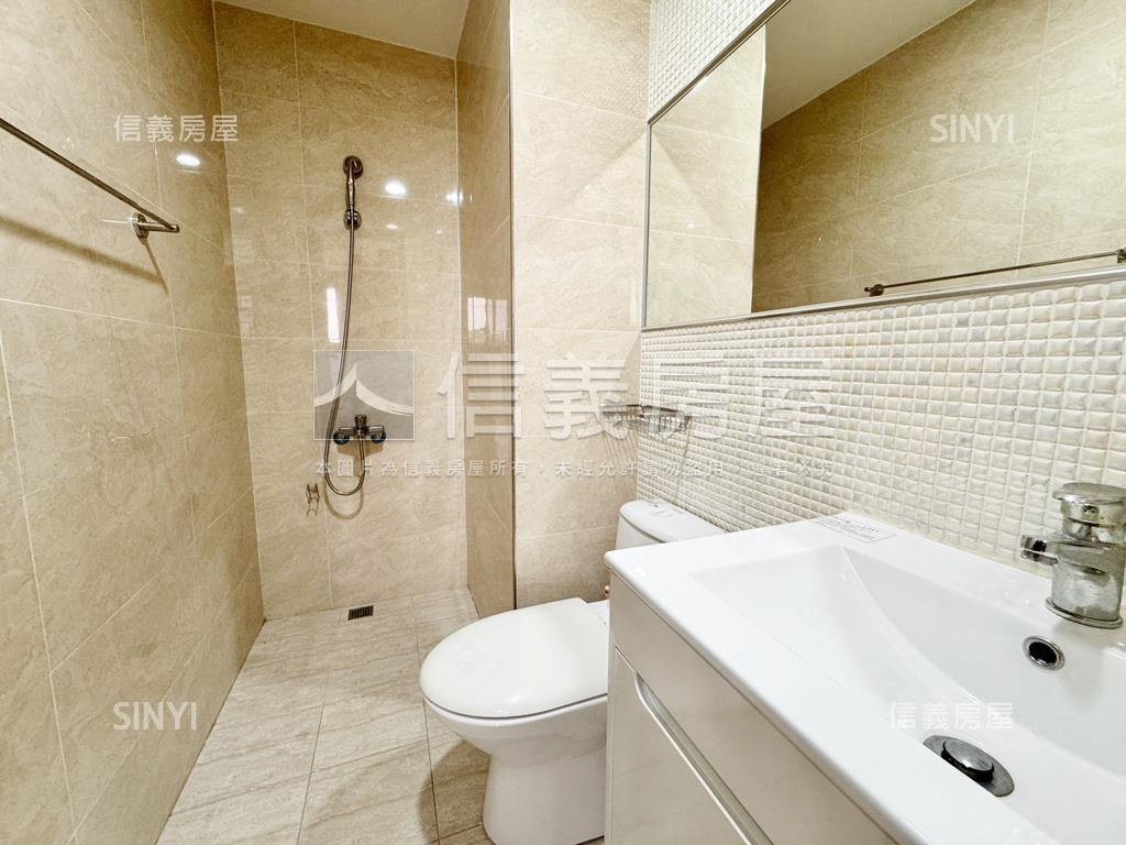 晴天樹高樓兩房兩衛附平車房屋室內格局與周邊環境