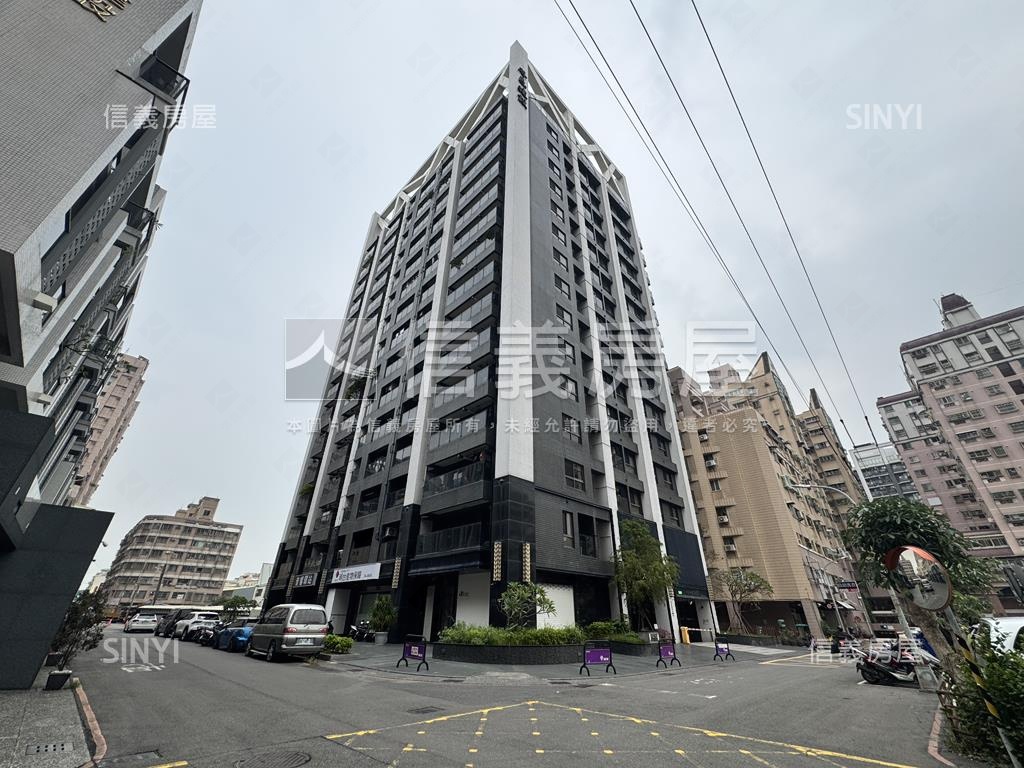 晴天樹高樓兩房兩衛附平車房屋室內格局與周邊環境