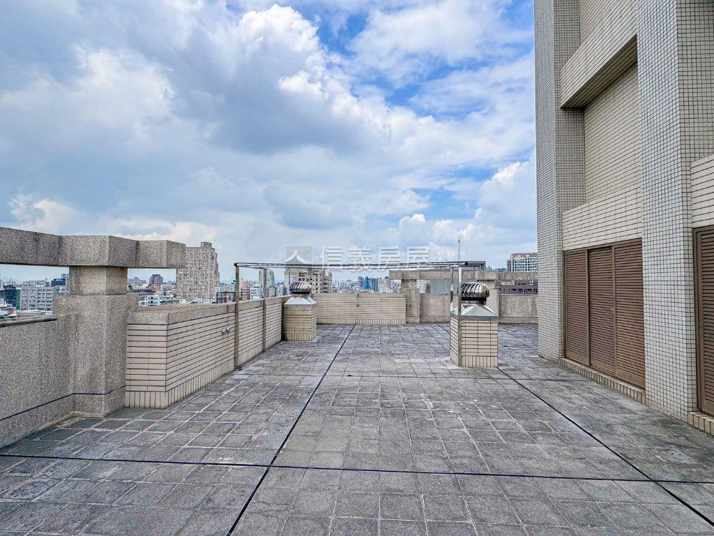佳泰樂薇高樓採光小資美宅房屋室內格局與周邊環境