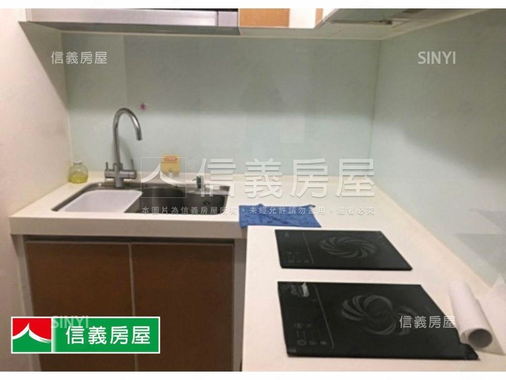 璀璨之都‧店面金雞母房屋室內格局與周邊環境