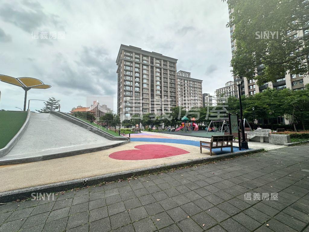璀璨之都‧店面金雞母房屋室內格局與周邊環境