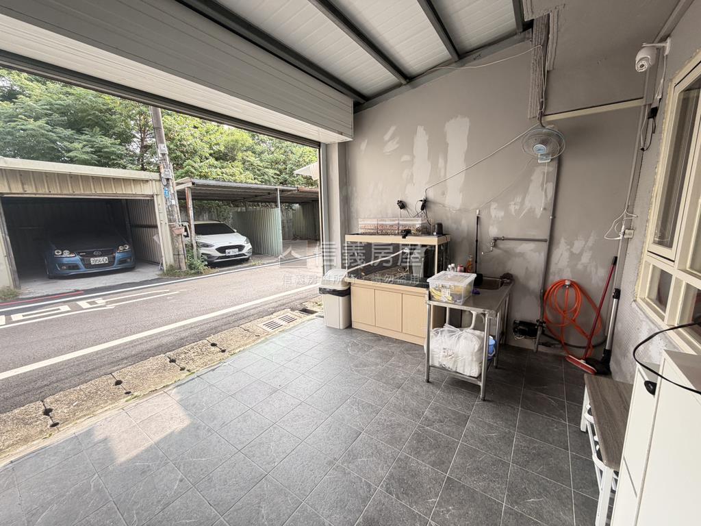 龍岡整新透天房屋室內格局與周邊環境