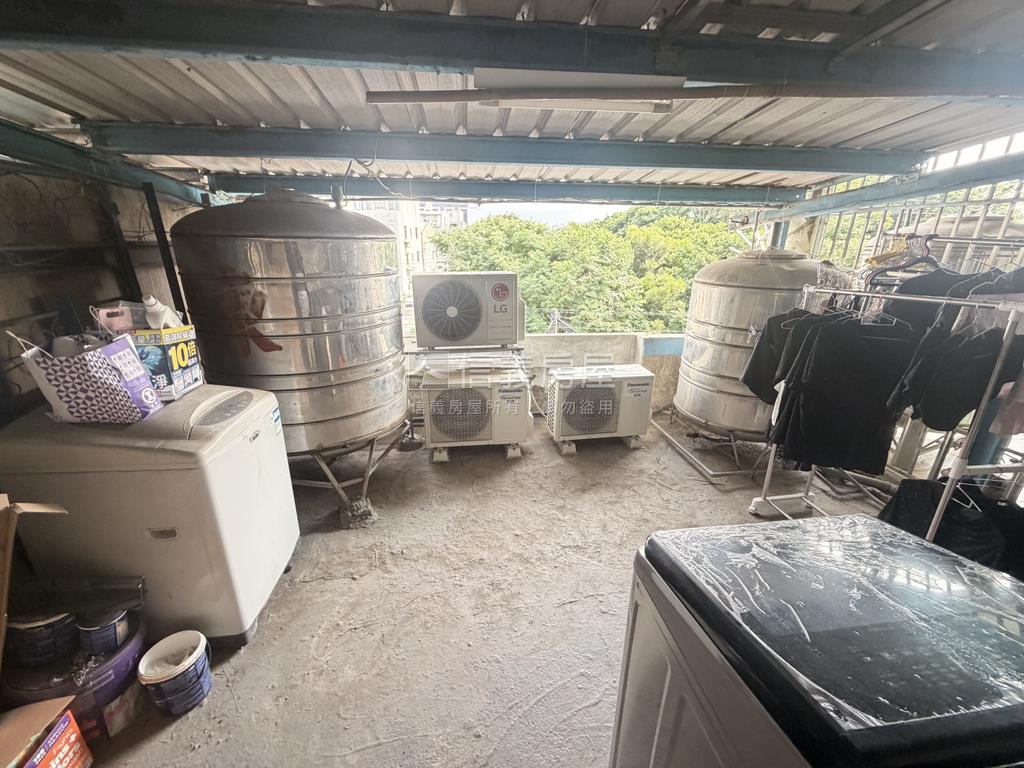 龍岡整新透天房屋室內格局與周邊環境