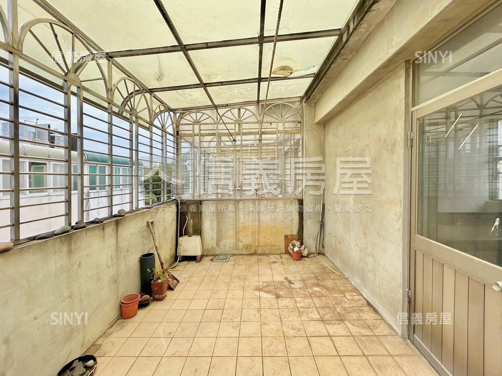 專任陽明清境社區型透天房屋室內格局與周邊環境