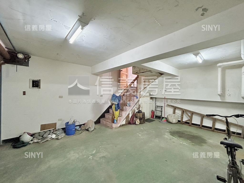 專任陽明清境社區型透天房屋室內格局與周邊環境