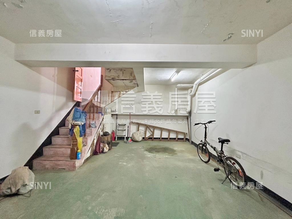 專任陽明清境社區型透天房屋室內格局與周邊環境