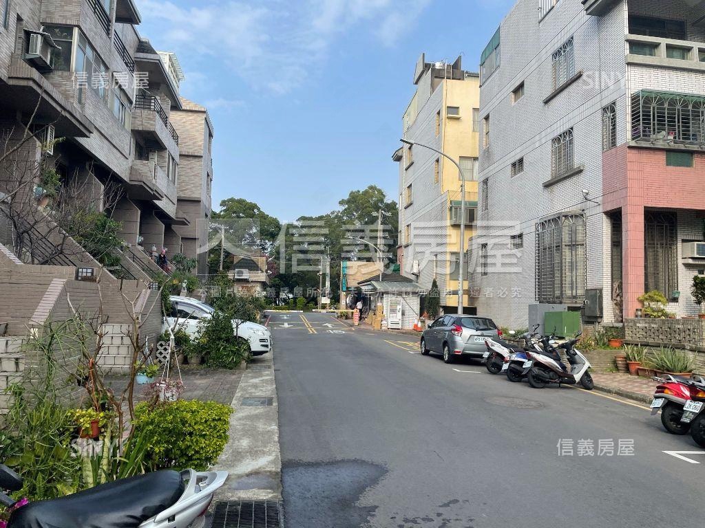 專任陽明清境社區型透天房屋室內格局與周邊環境