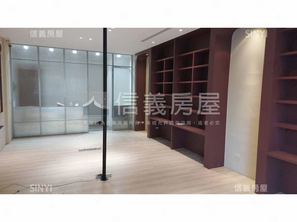 民權二路邊間透天店面房屋室內格局與周邊環境