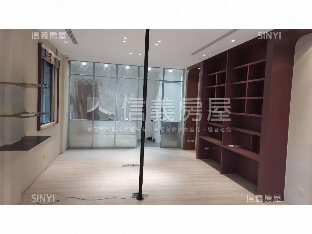 民權二路邊間透天店面房屋室內格局與周邊環境