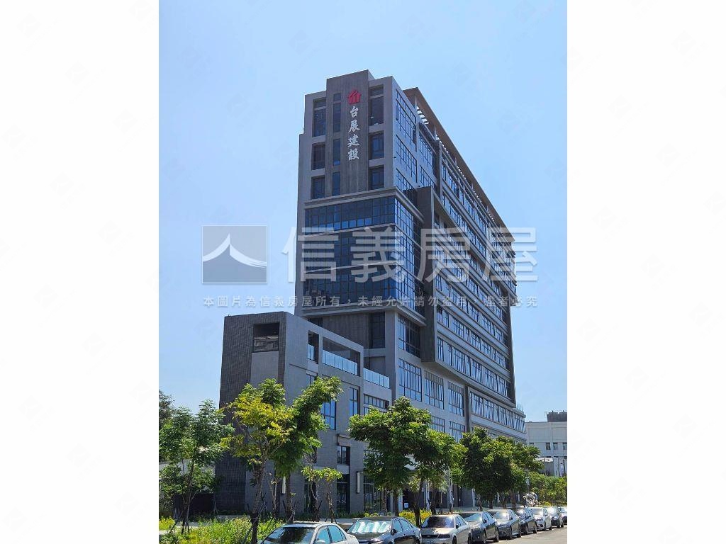中華路臨路店面房屋室內格局與周邊環境