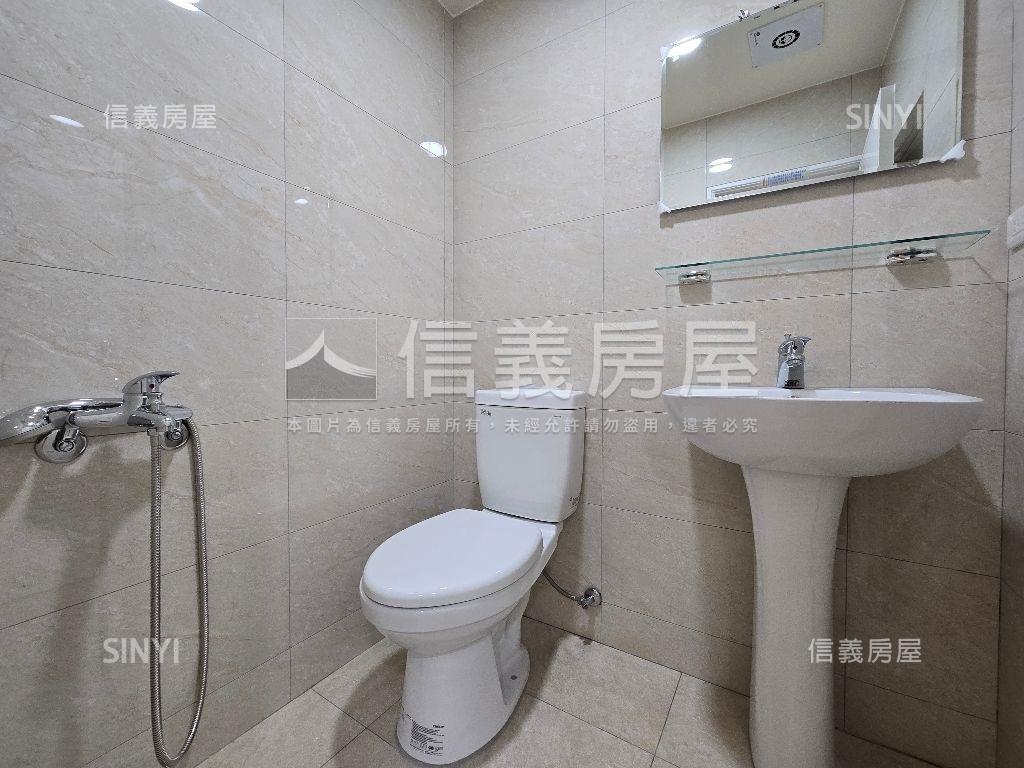 ⭐裝潢拎包入主三房房屋室內格局與周邊環境