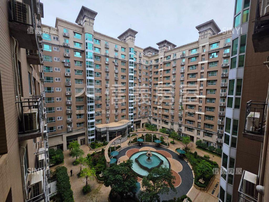 凡爾賽邊間兩房中庭戶房屋室內格局與周邊環境