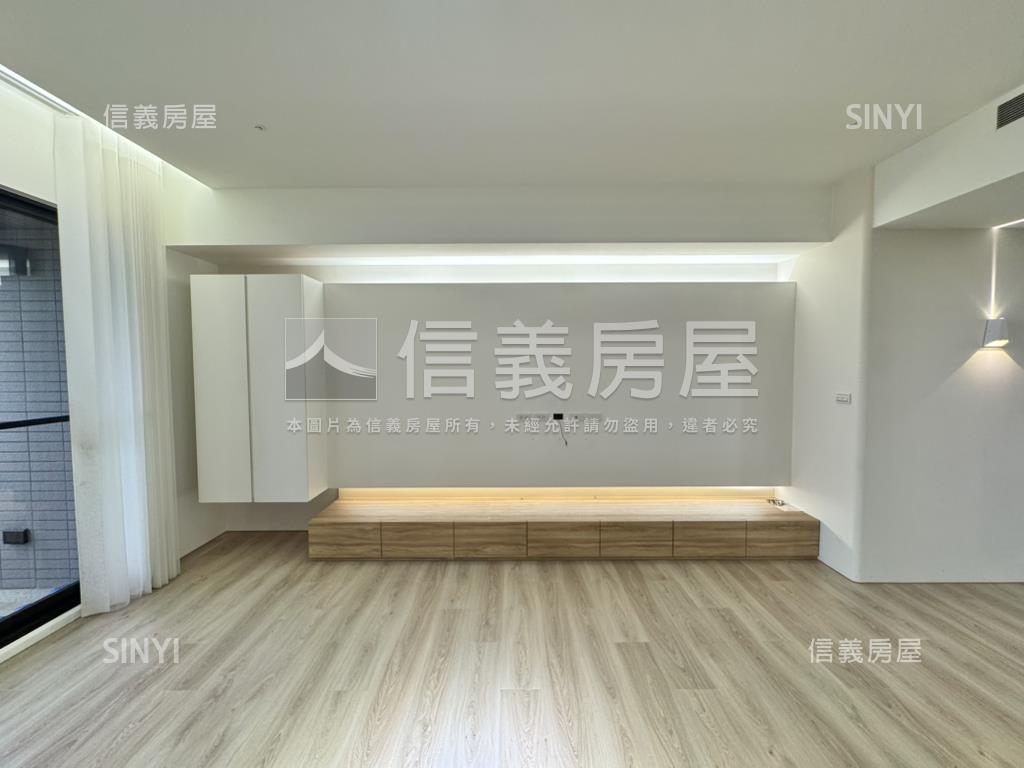 八期三房雙平車高樓視野戶房屋室內格局與周邊環境