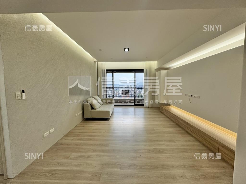 八期三房雙平車高樓視野戶房屋室內格局與周邊環境