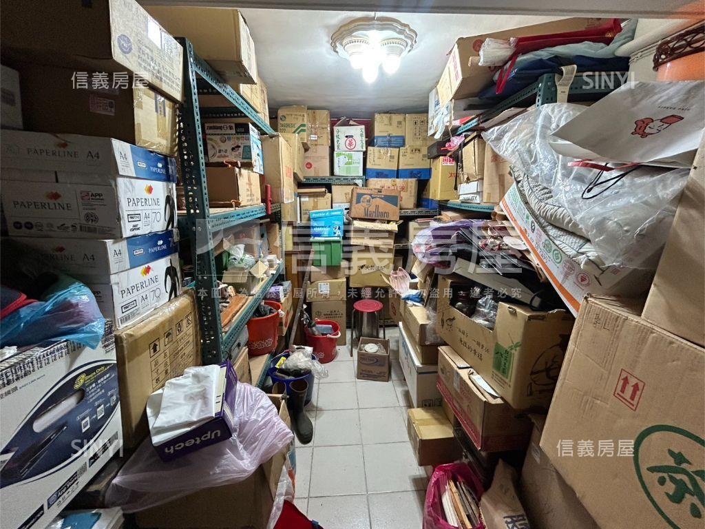 ｜景華｜生財金店面房屋室內格局與周邊環境