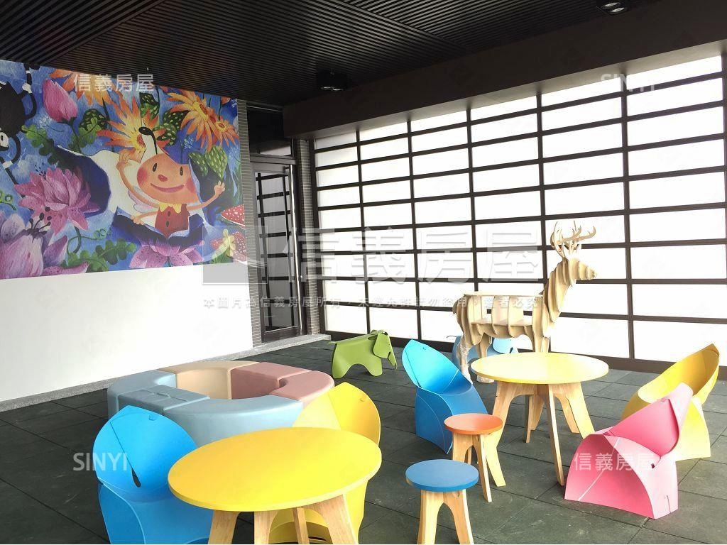 專任★蘭庭序高樓美景２房房屋室內格局與周邊環境