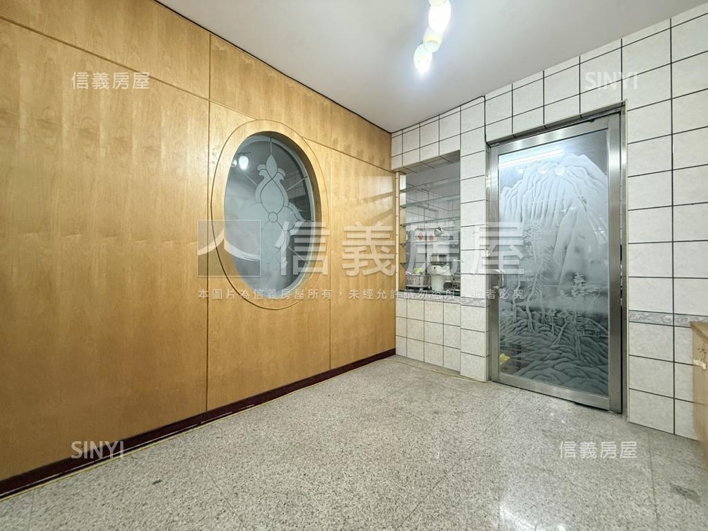 中山路面公園金店住房屋室內格局與周邊環境