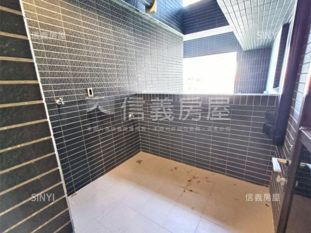 ＴｏｐＯｎｅ高大精裝美邸房屋室內格局與周邊環境
