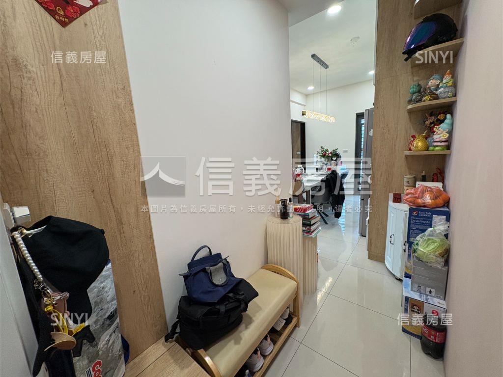 專任大睦敦品兩房車位房屋室內格局與周邊環境