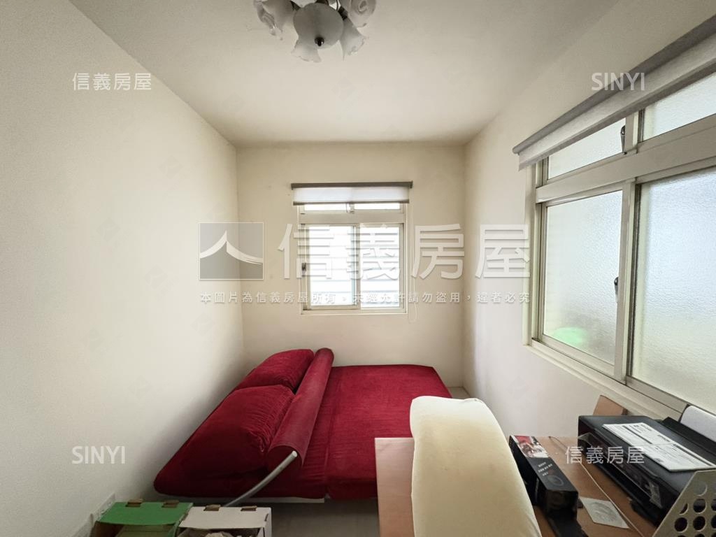 專任低總美裝邊間三房美寓房屋室內格局與周邊環境